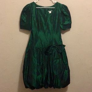 Vintage/80s prom emerald green bubble skirt dress.